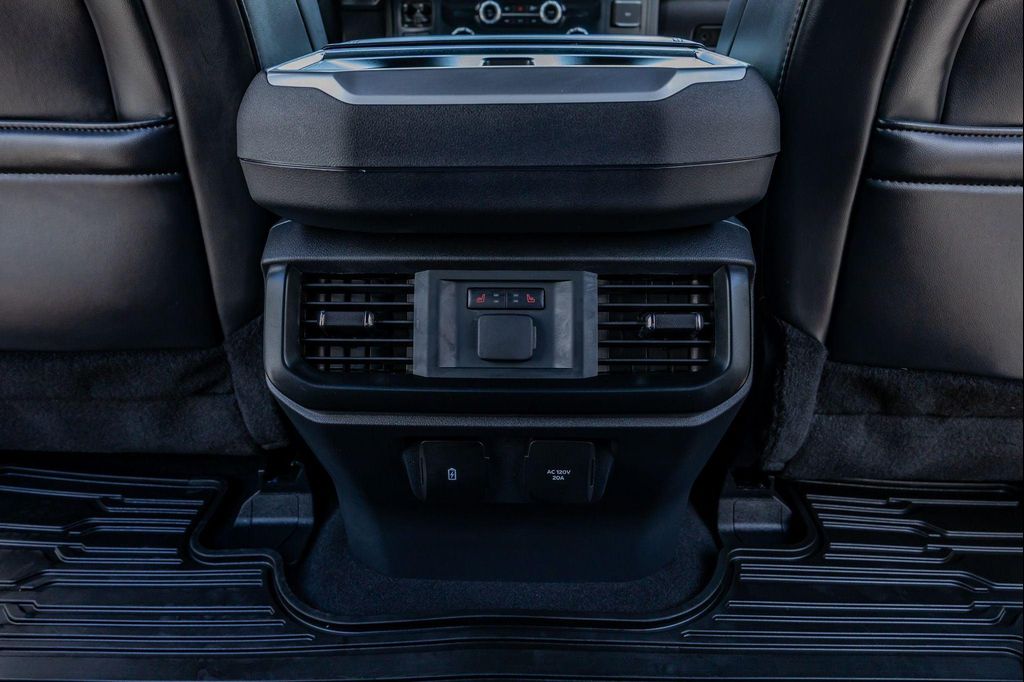 صورة مصغرة 34 لـ 2025 FORD F-150 RAPTOR