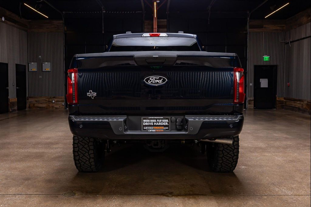 صورة 7 لـ 2026 FORD F-150 XLT