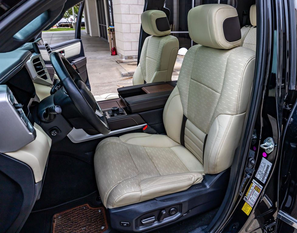 2023 Toyota TUNDRA 1794 EDITION thumbnail 30