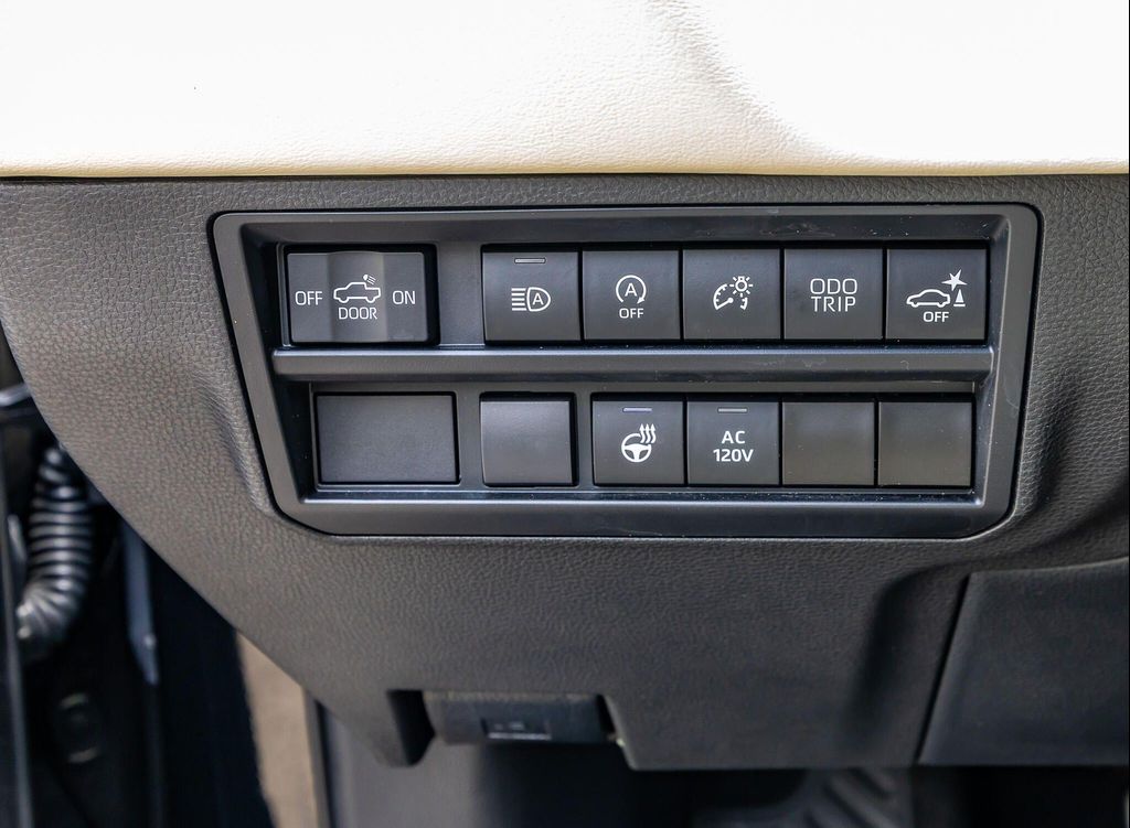 2023 Toyota TUNDRA 1794 EDITION thumbnail 21