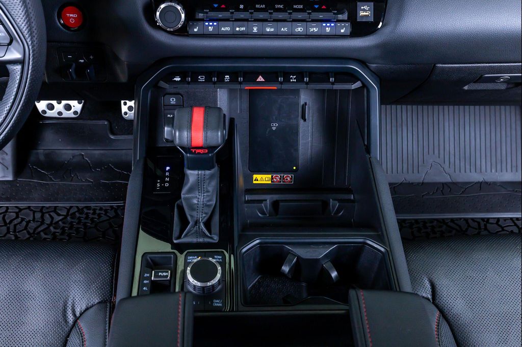 صورة مصغرة 29 لـ 2026 Toyota SEQUOIA TRD PRO