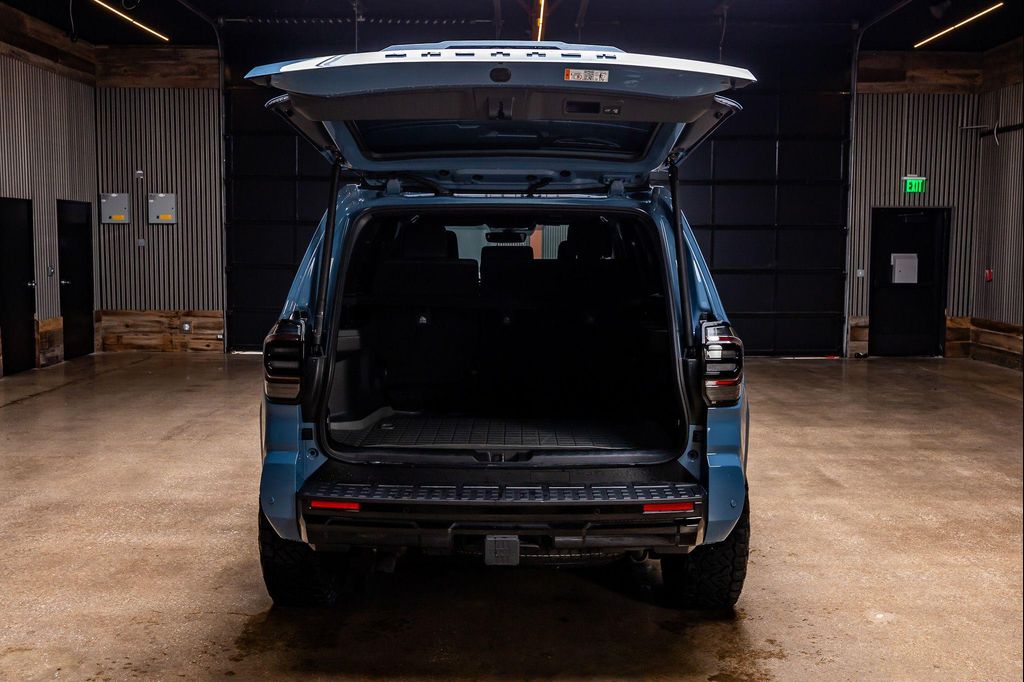 TOYOTA 4RUNNER - 9