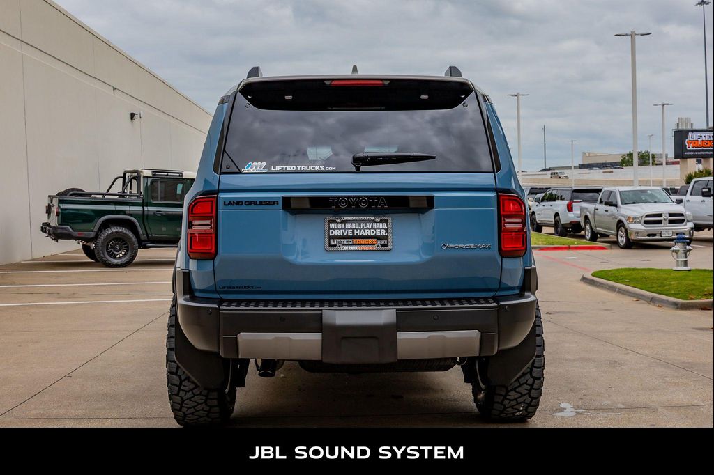 TOYOTA LAND CRUISER - 8