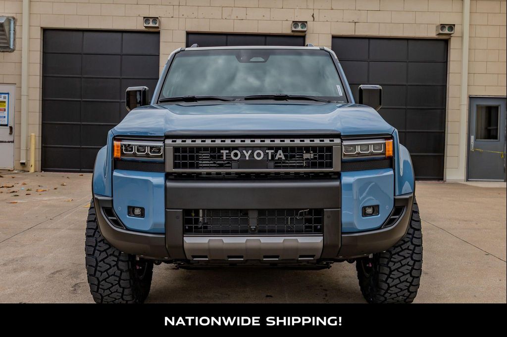 TOYOTA LAND CRUISER - 4