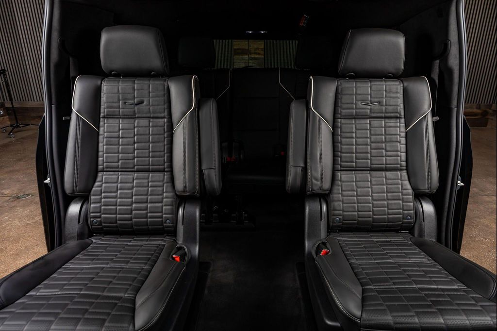 2026 Cadillac ESCALADE ESV V-SERIES thumbnail 33