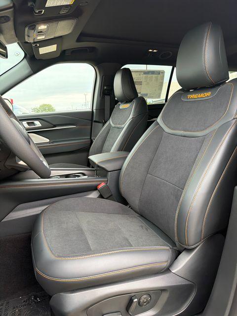 صورة مصغرة 17 لـ 2026 FORD EXPLORER TREMOR