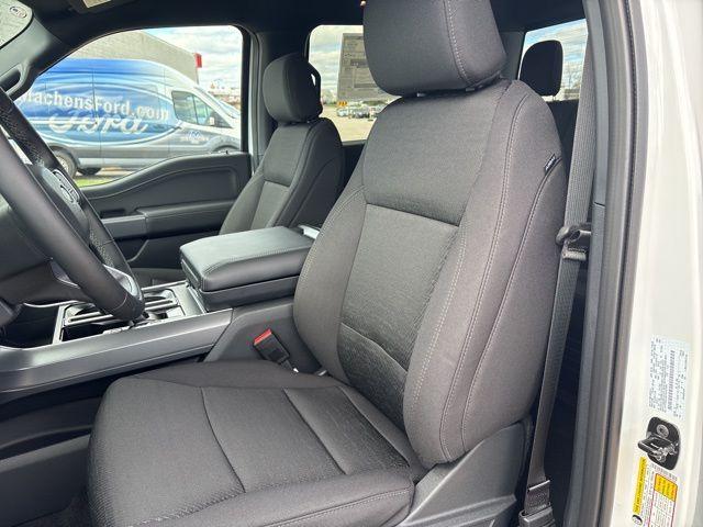 صورة مصغرة 13 لـ 2026 FORD F-150 XLT