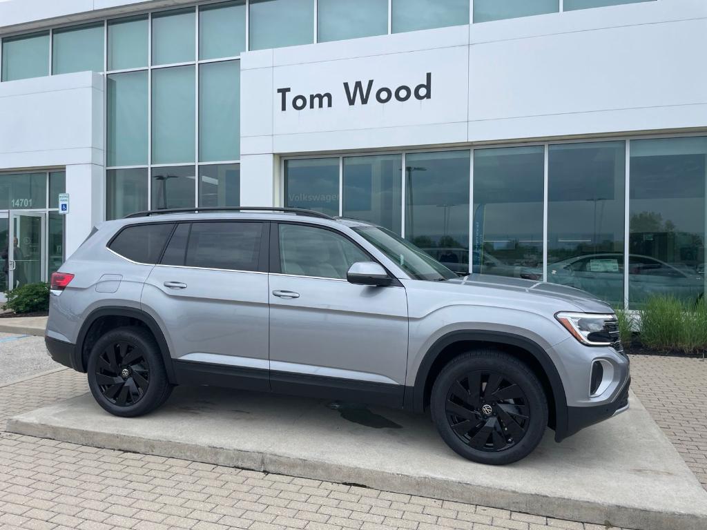 New 2026 Volkswagen Atlas 2.0T SE W/TECHNOLOGY