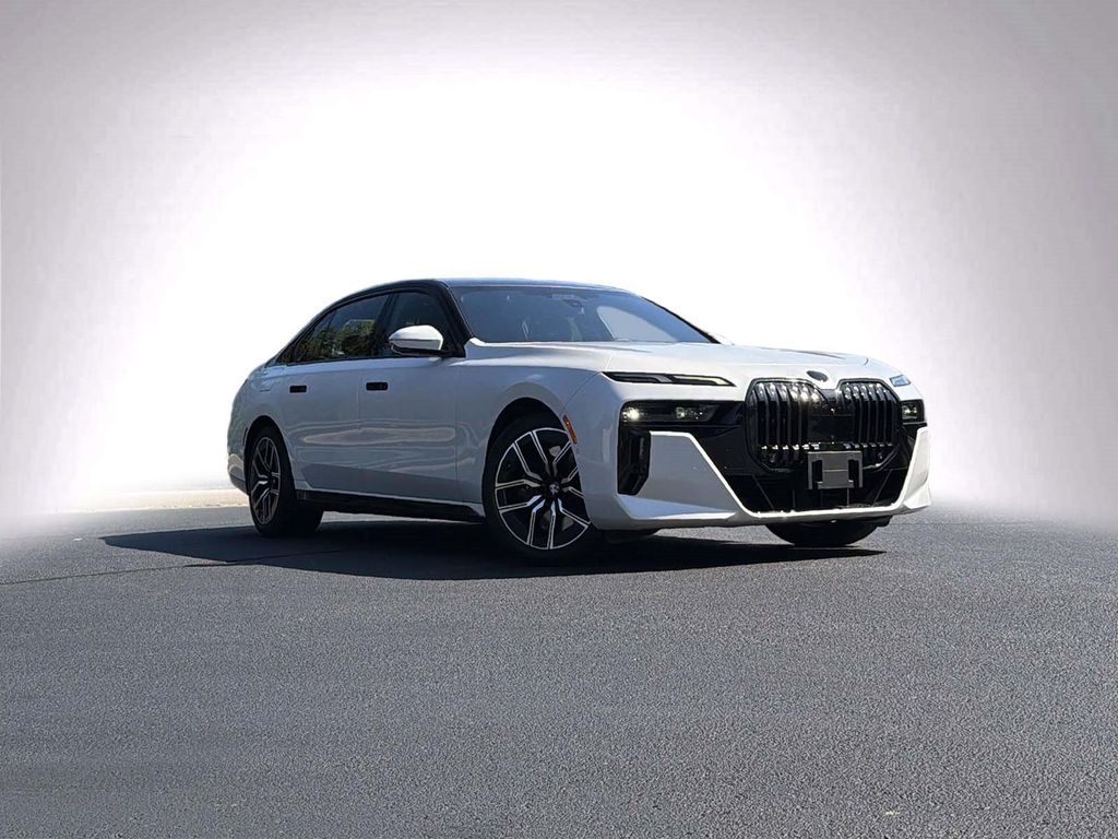 2023 BMW 760 I XDRIVE — фото 2