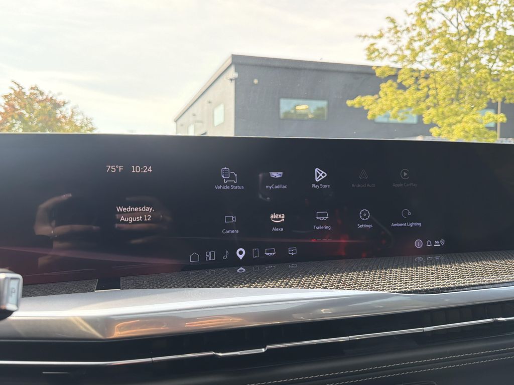 2025 Cadillac ESCALADE V-SERIES — миниатюра 36