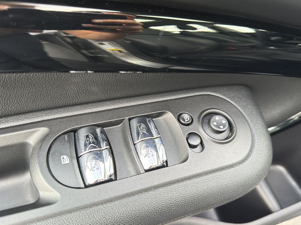 2024 MINI CLUBMAN COOPER S — фото 26