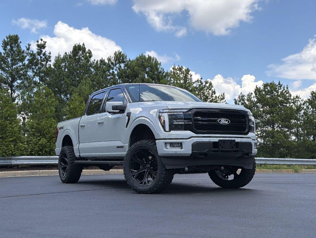 صورة 2 لـ 2024 FORD F-150 LARIAT