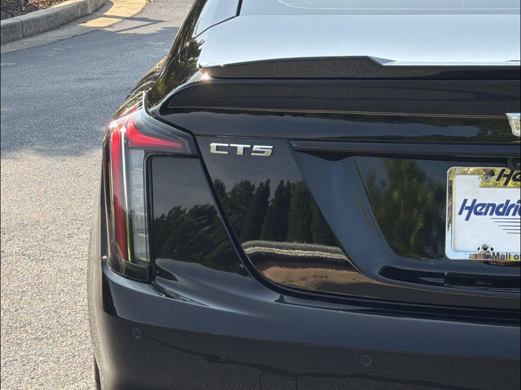 2026 Cadillac CT5-V V-SERIES BLACKWING thumbnail 22
