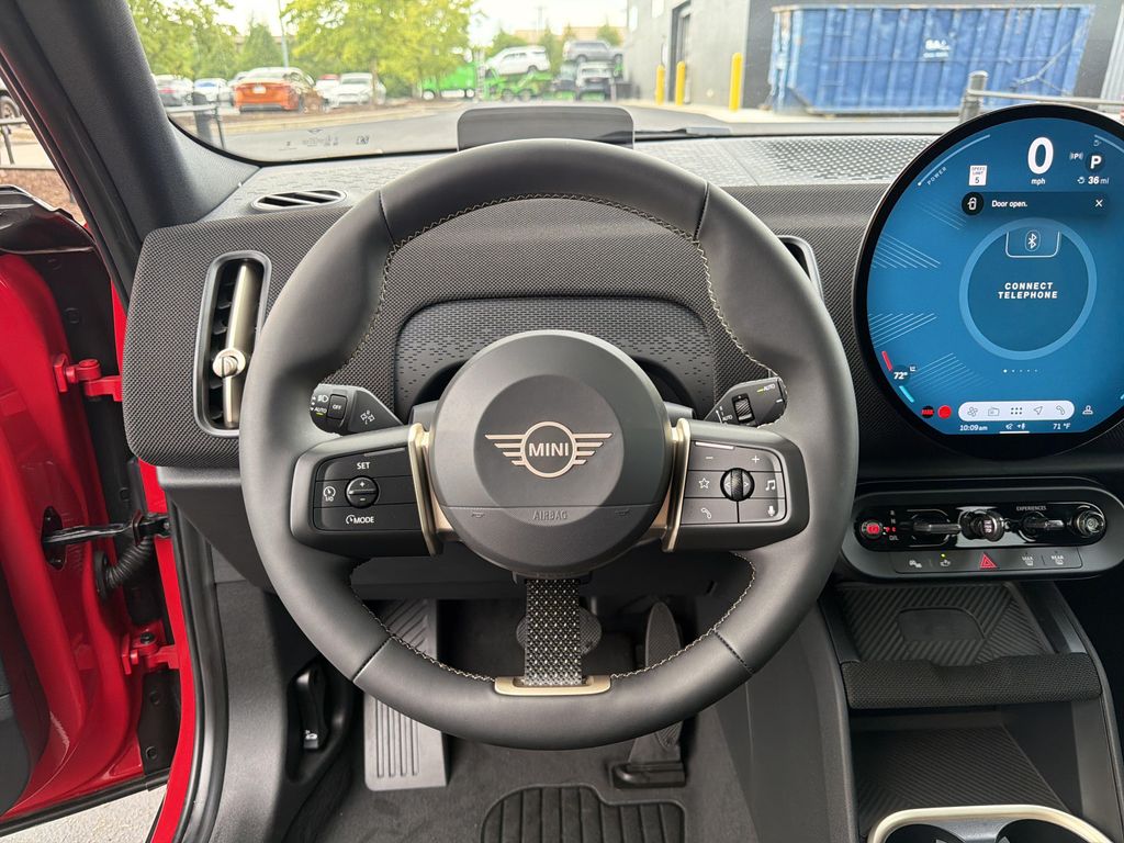 2026 MINI COUNTRYMAN COOPER S ALL4 — миниатюра 11