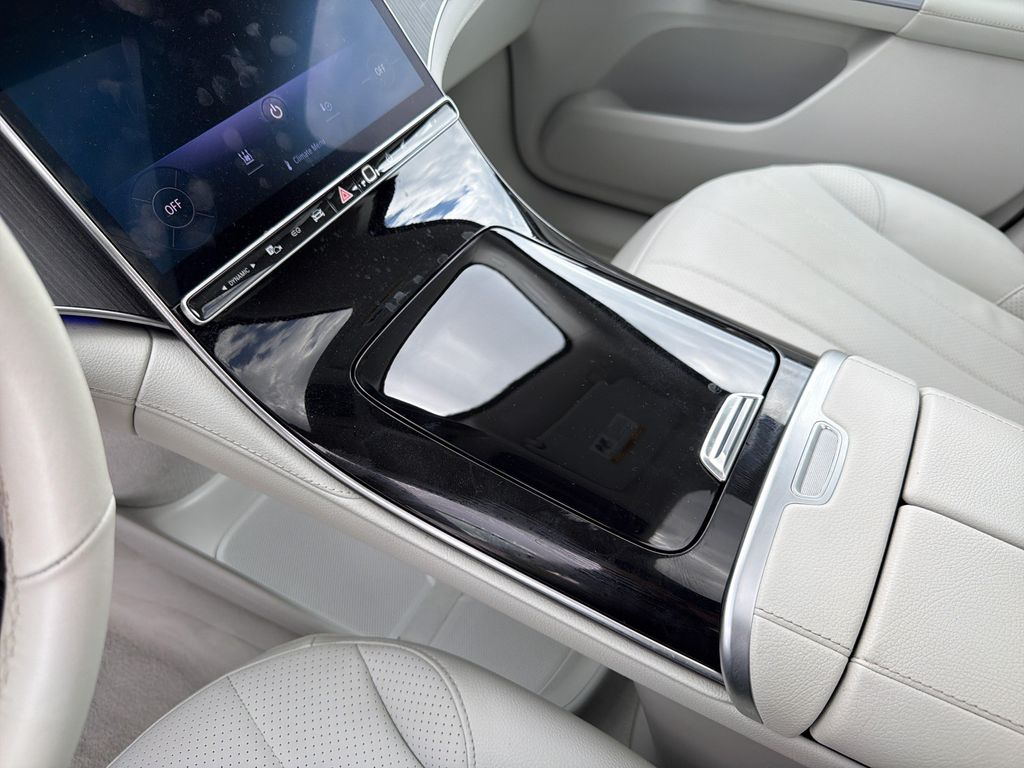 2023 Mercedes-BENZ EQE — миниатюра 35