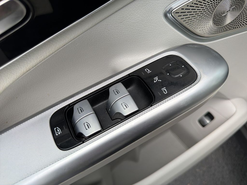 2023 Mercedes-BENZ EQE — миниатюра 26