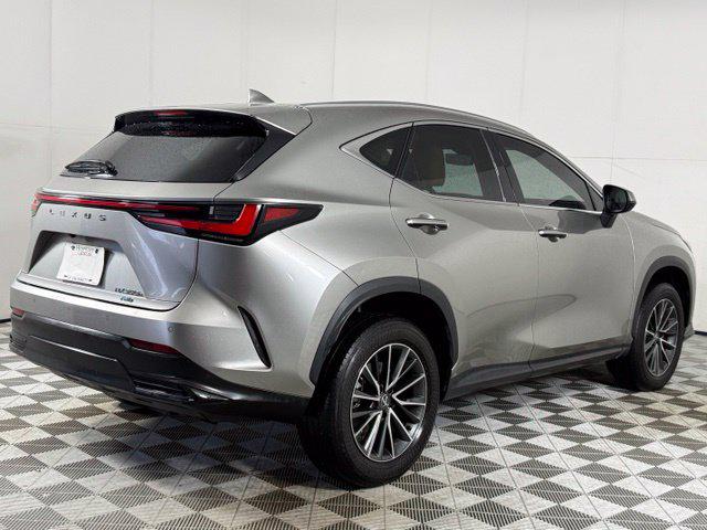 2024 Lexus NX 350H PREMIUM — фото 9