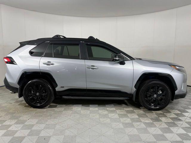TOYOTA RAV4 - 10