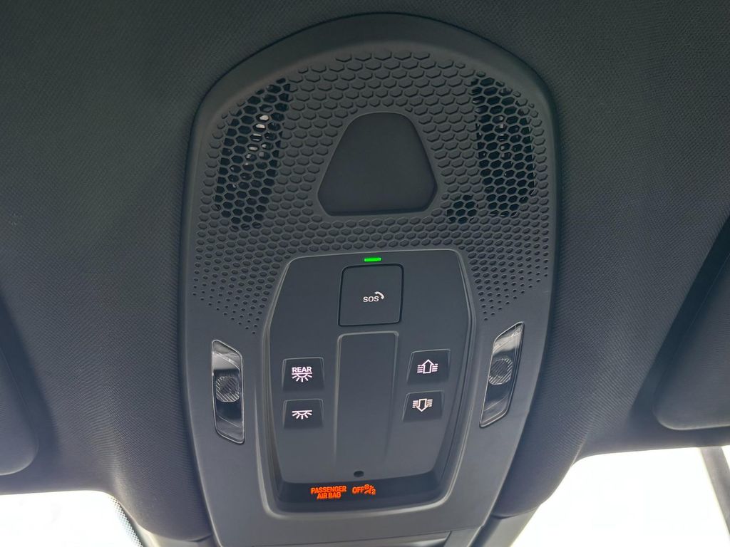 2025 Porsche CAYENNE CAYENNE S E-HYBRID 缩略图 33