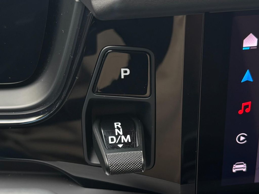 2025 Porsche CAYENNE CAYENNE S E-HYBRID 缩略图 40