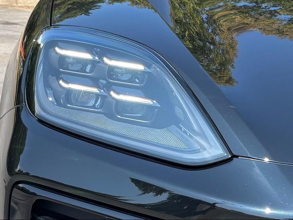 2025 Porsche CAYENNE CAYENNE S E-HYBRID 缩略图 62