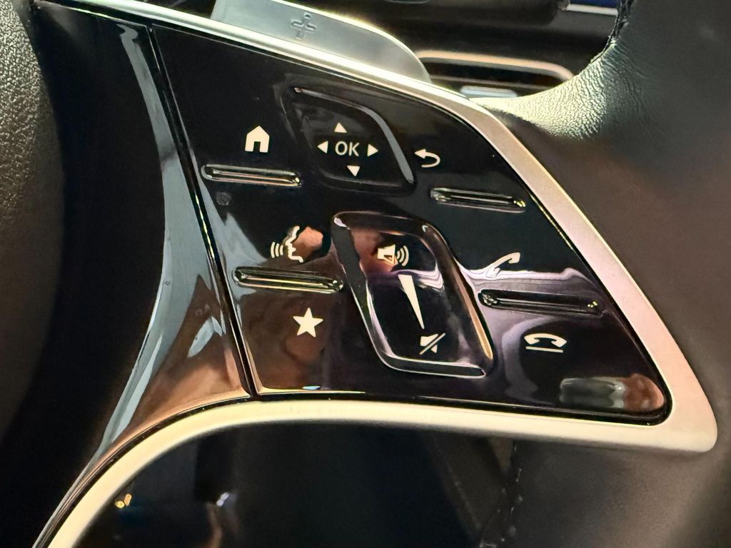 2025 Mercedes-BENZ GLE — миниатюра 31