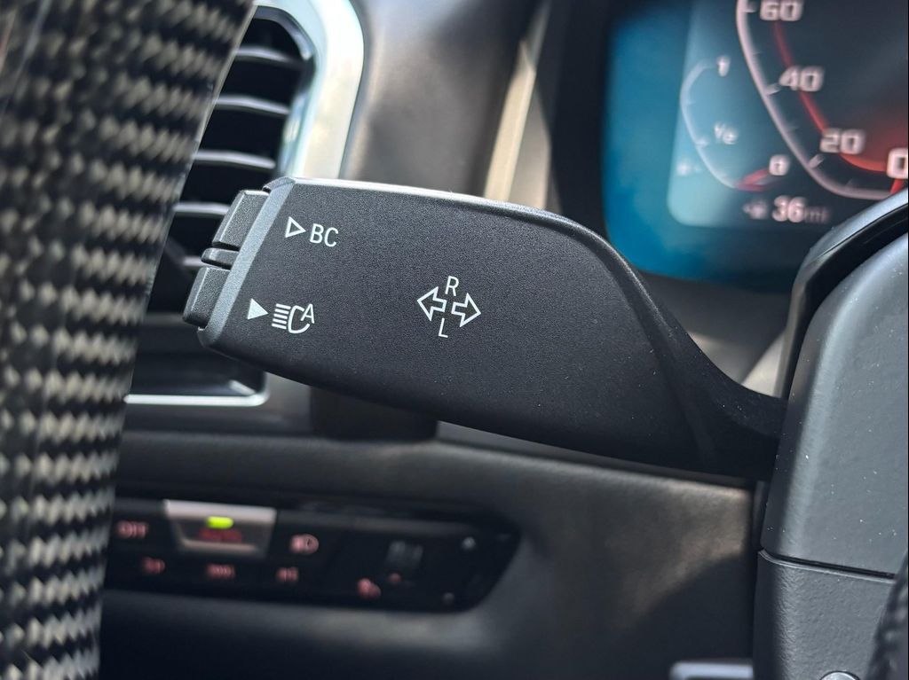 صورة مصغرة 46 لـ 2021 BMW M850 XDRIVE