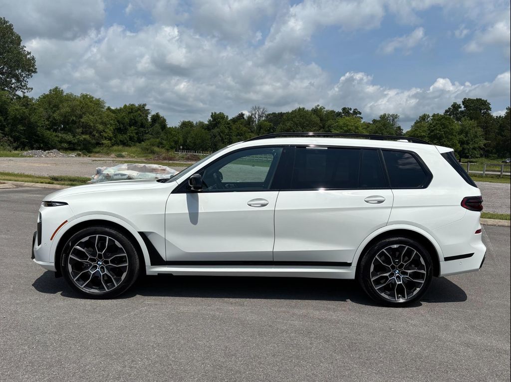 2025 BMW X7 M60I 照片 4