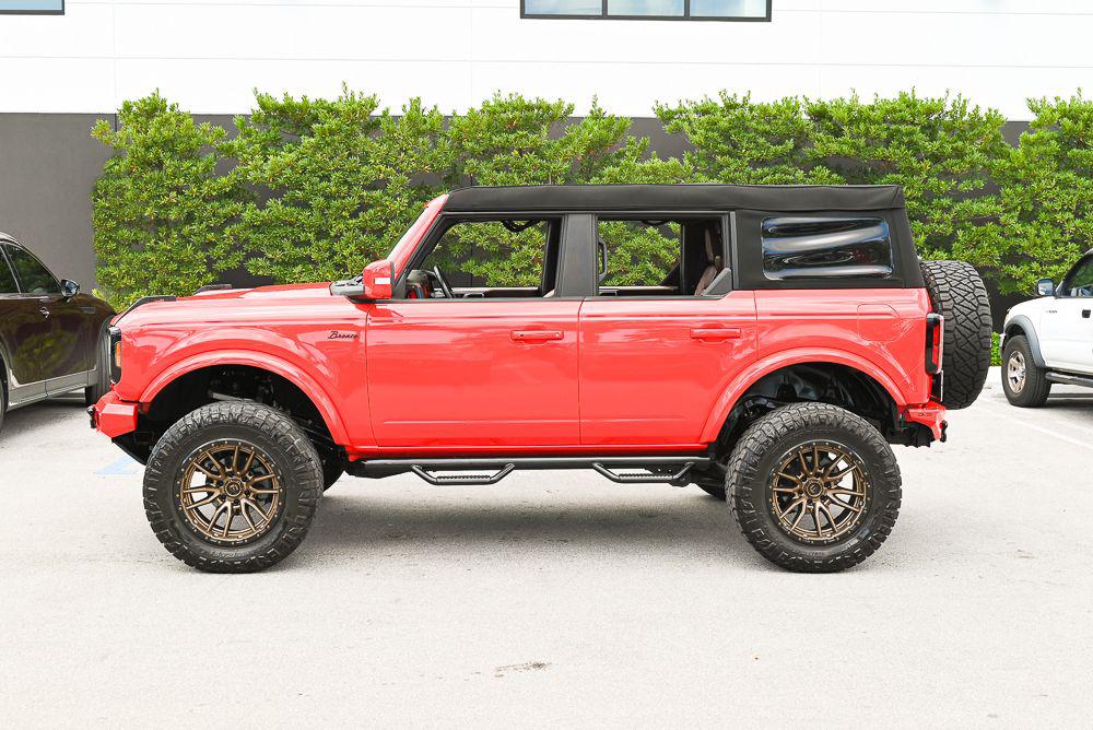 FORD BRONCO - 9