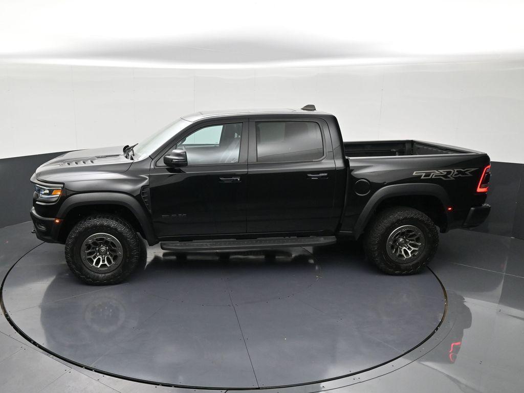 صورة 14 لـ 2024 RAM 1500 TRX