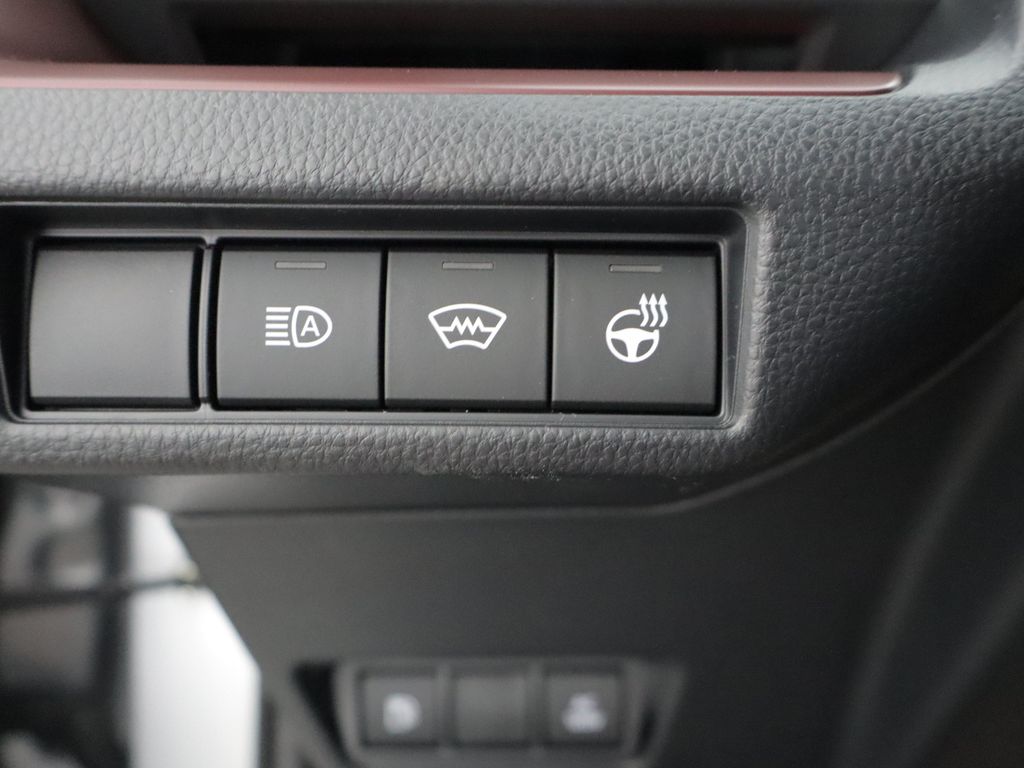 2026 Toyota PRIUS PLUG-IN HYBRID XSE — миниатюра 17