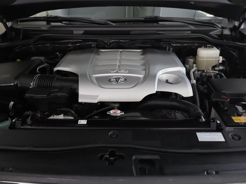 2021 Toyota LAND CRUISER BASE photo 30