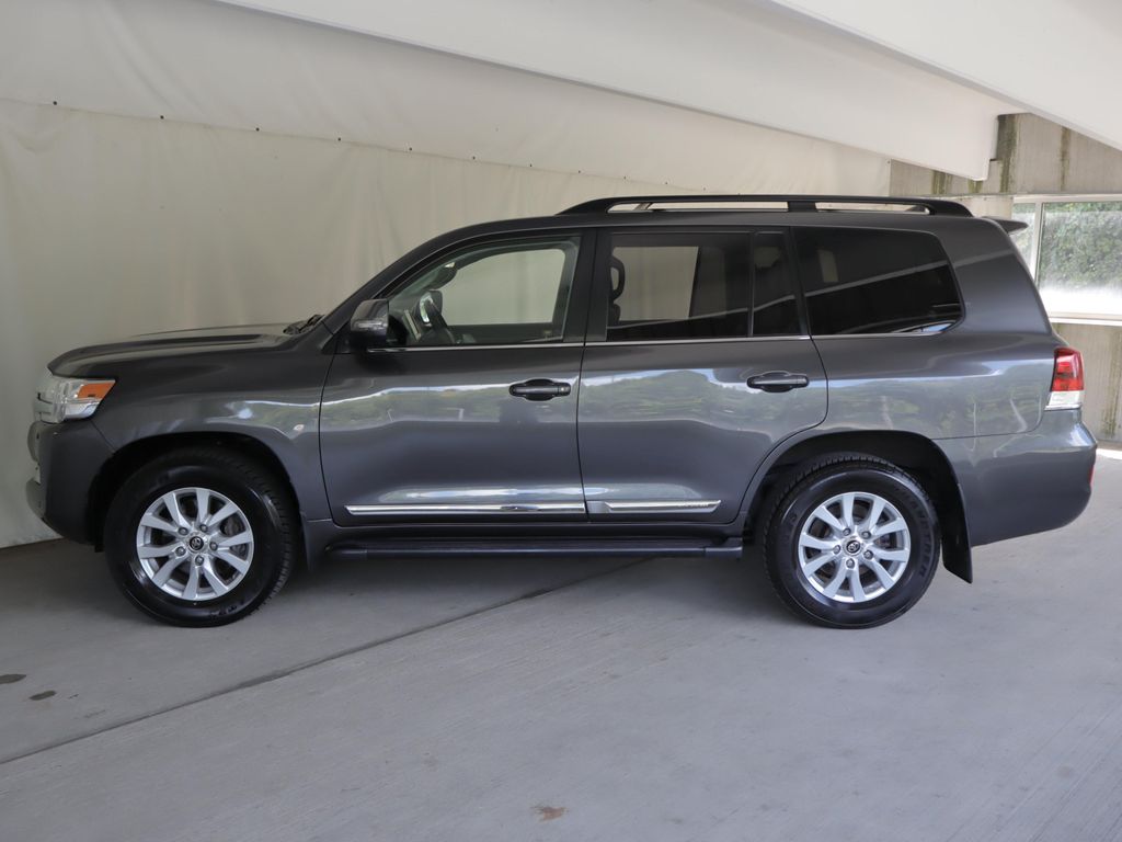 2021 Toyota LAND CRUISER BASE photo 26