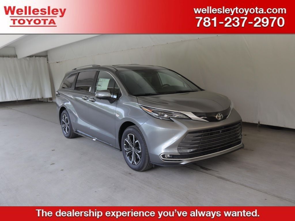New 2026 Toyota Sienna Platinum