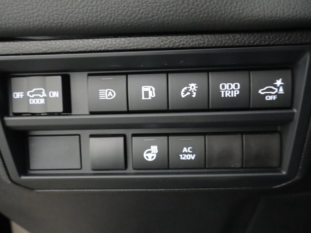 صورة مصغرة 17 لـ 2026 Toyota SEQUOIA LIMITED