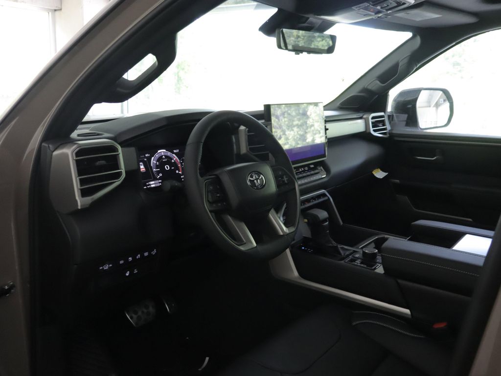 صورة 10 لـ 2026 Toyota SEQUOIA LIMITED