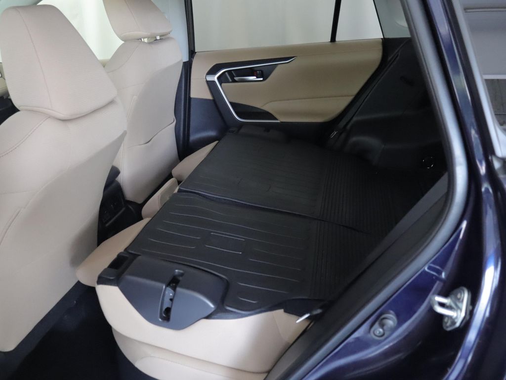 2025 Toyota RAV4 HYBRID XLE 缩略图 19