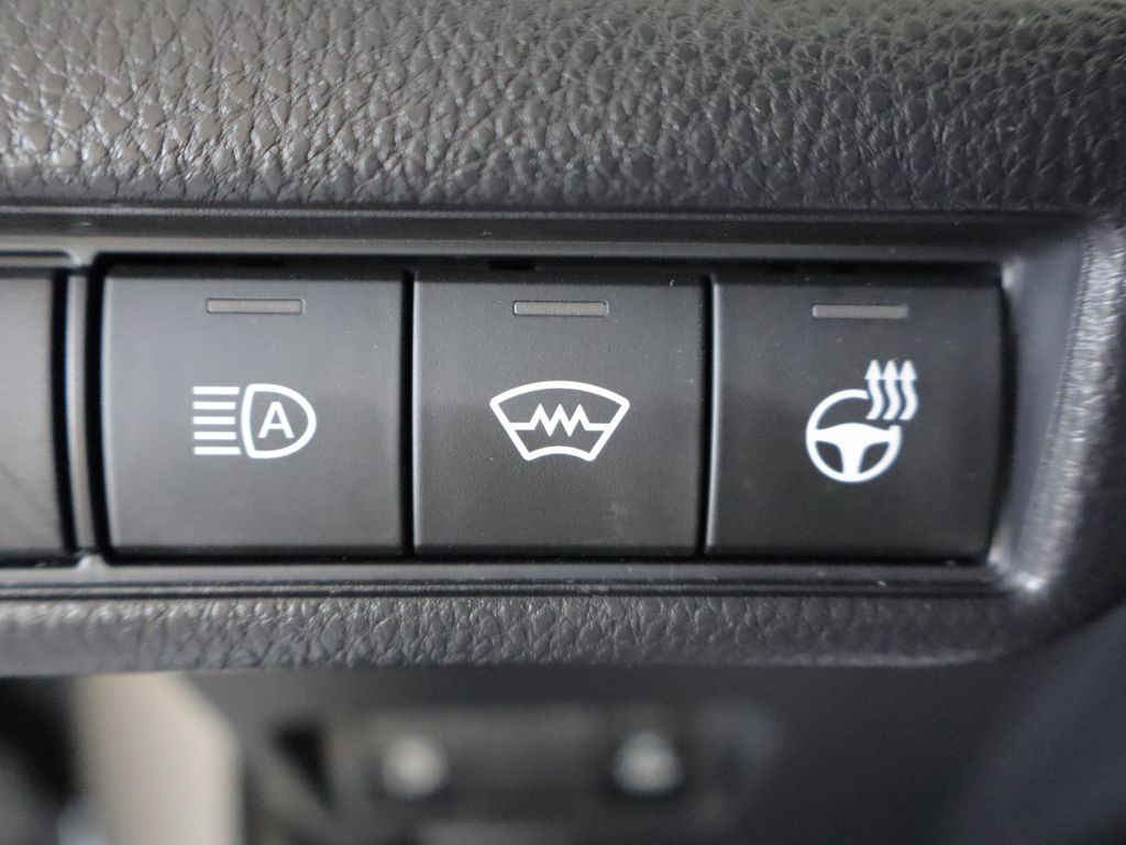 2024 Toyota PRIUS PRIME SE 缩略图 14