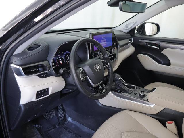 TOYOTA HIGHLANDER - 9