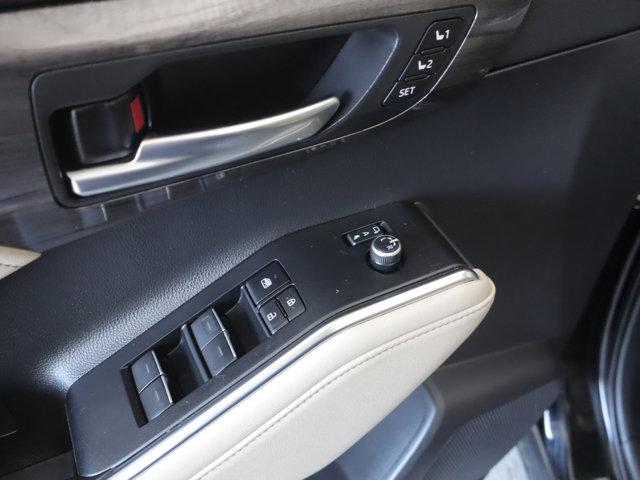 TOYOTA HIGHLANDER - 10