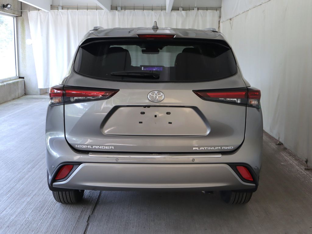 صورة مصغرة 7 لـ 2026 Toyota HIGHLANDER PLATINUM