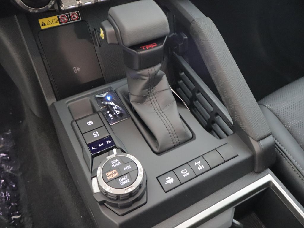 صورة مصغرة 17 لـ 2026 Toyota TACOMA HYBRID TRD OFF ROAD
