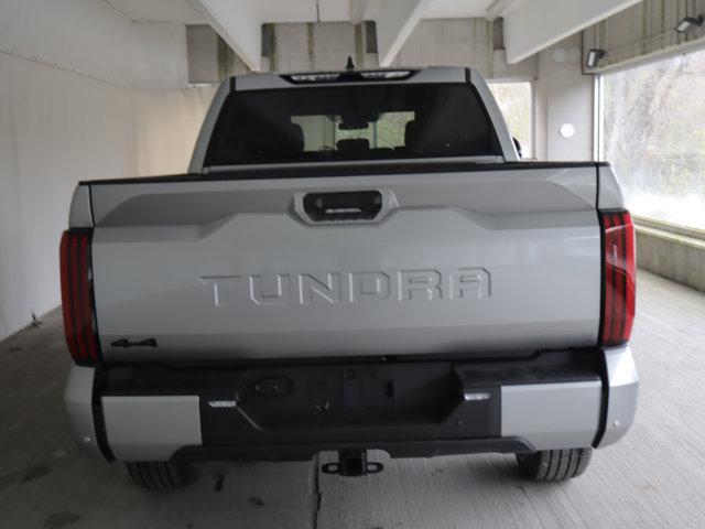 TOYOTA TUNDRA - 6