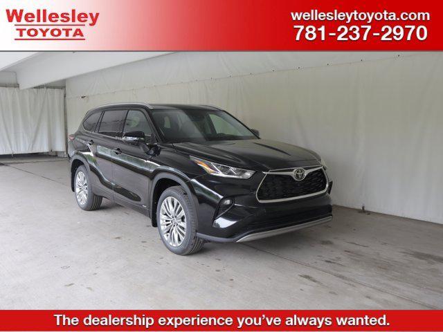 New 2026 Toyota Highlander Hybrid Platinum