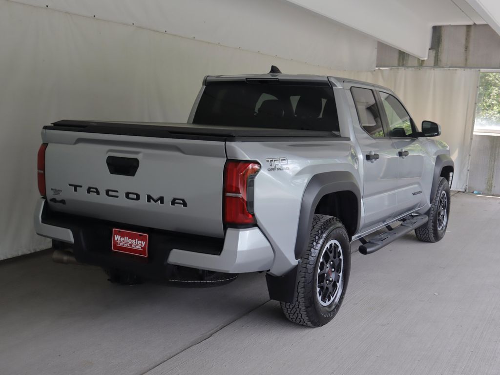 صورة 5 لـ 2024 Toyota TACOMA TRD SPORT