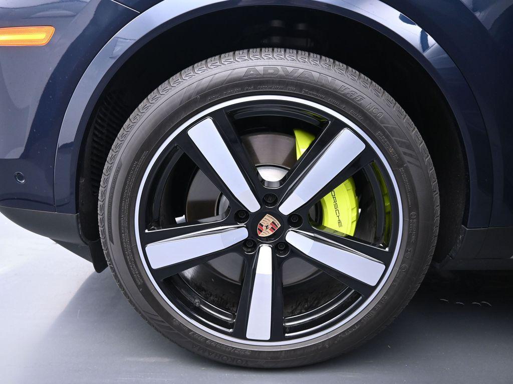 PORSCHE CAYENNE - 10