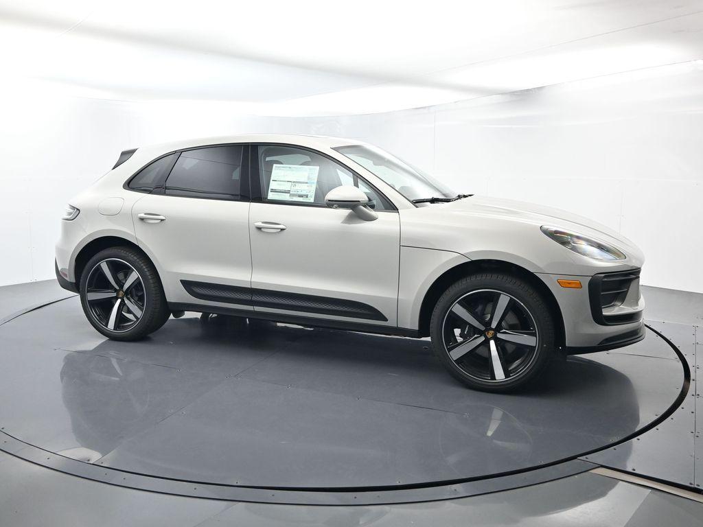2026 Porsche MACAN BASE 缩略图 18