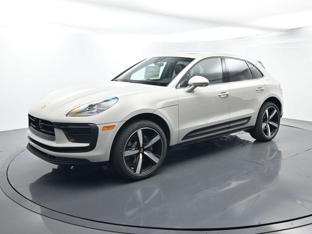 New 2026 Porsche Macan Base