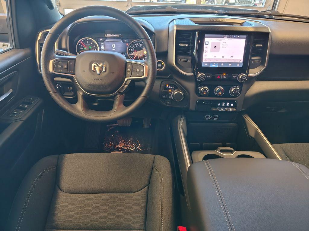 2026 RAM 1500 EXPRESS 缩略图 17