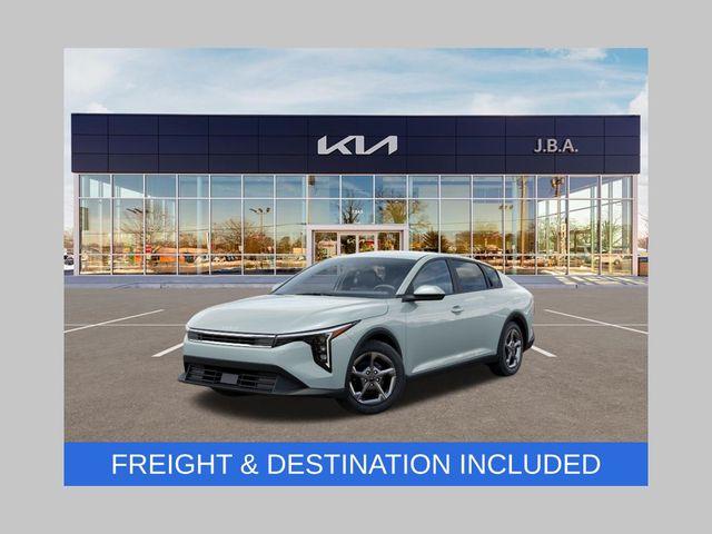 New 2026 Kia K4 LXS